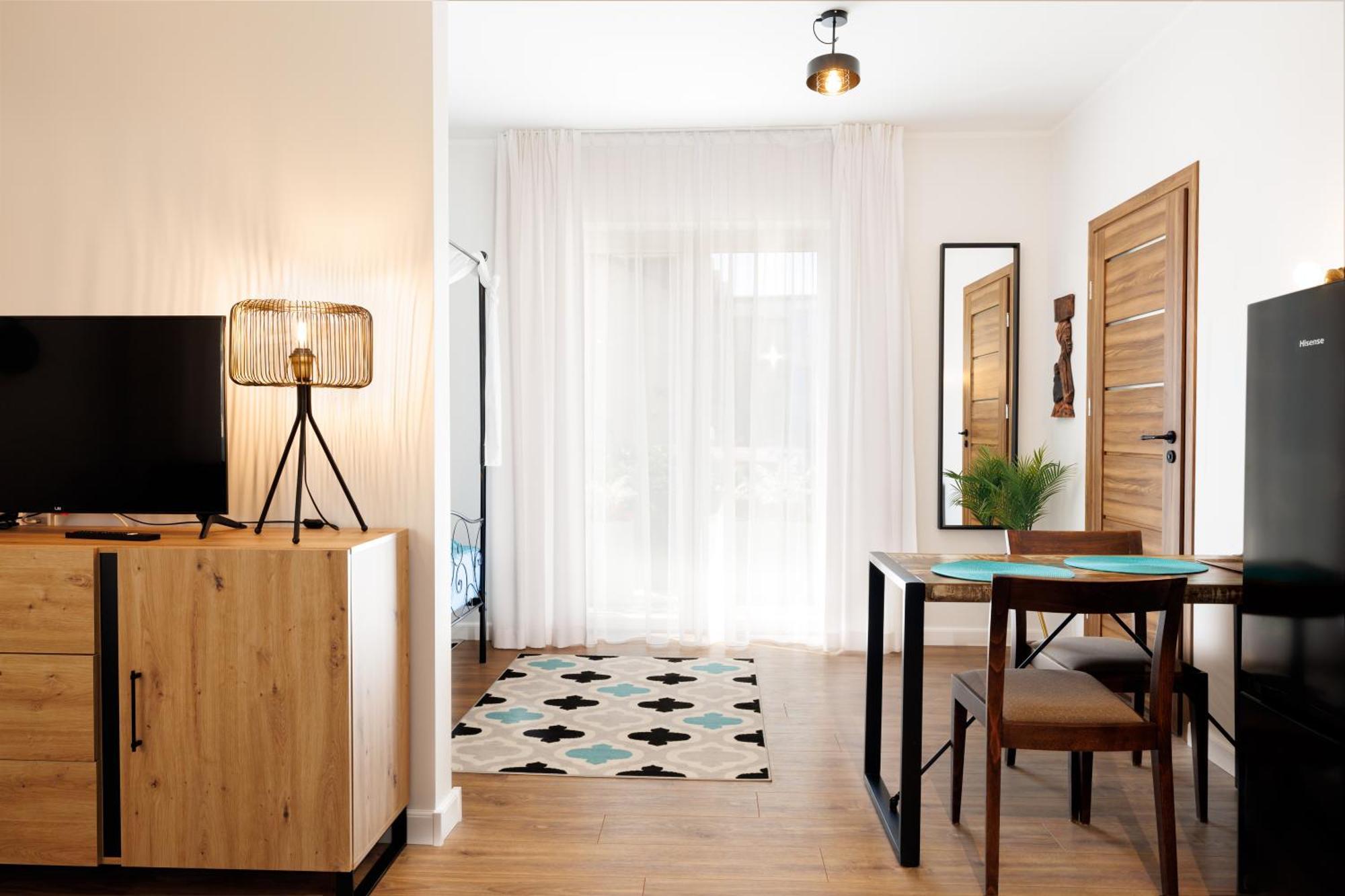 Apartment Wakacyjny / Dookola Swiata