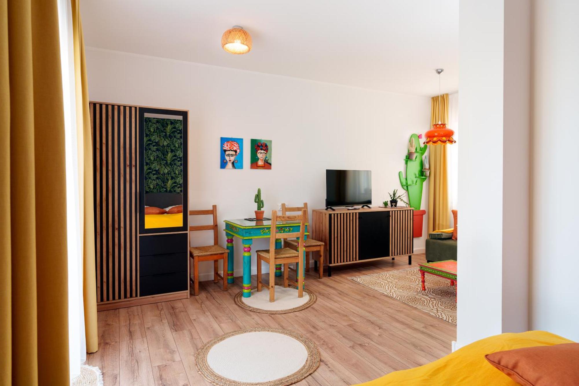 Apartment Wakacyjny / Dookola Swiata Rewal