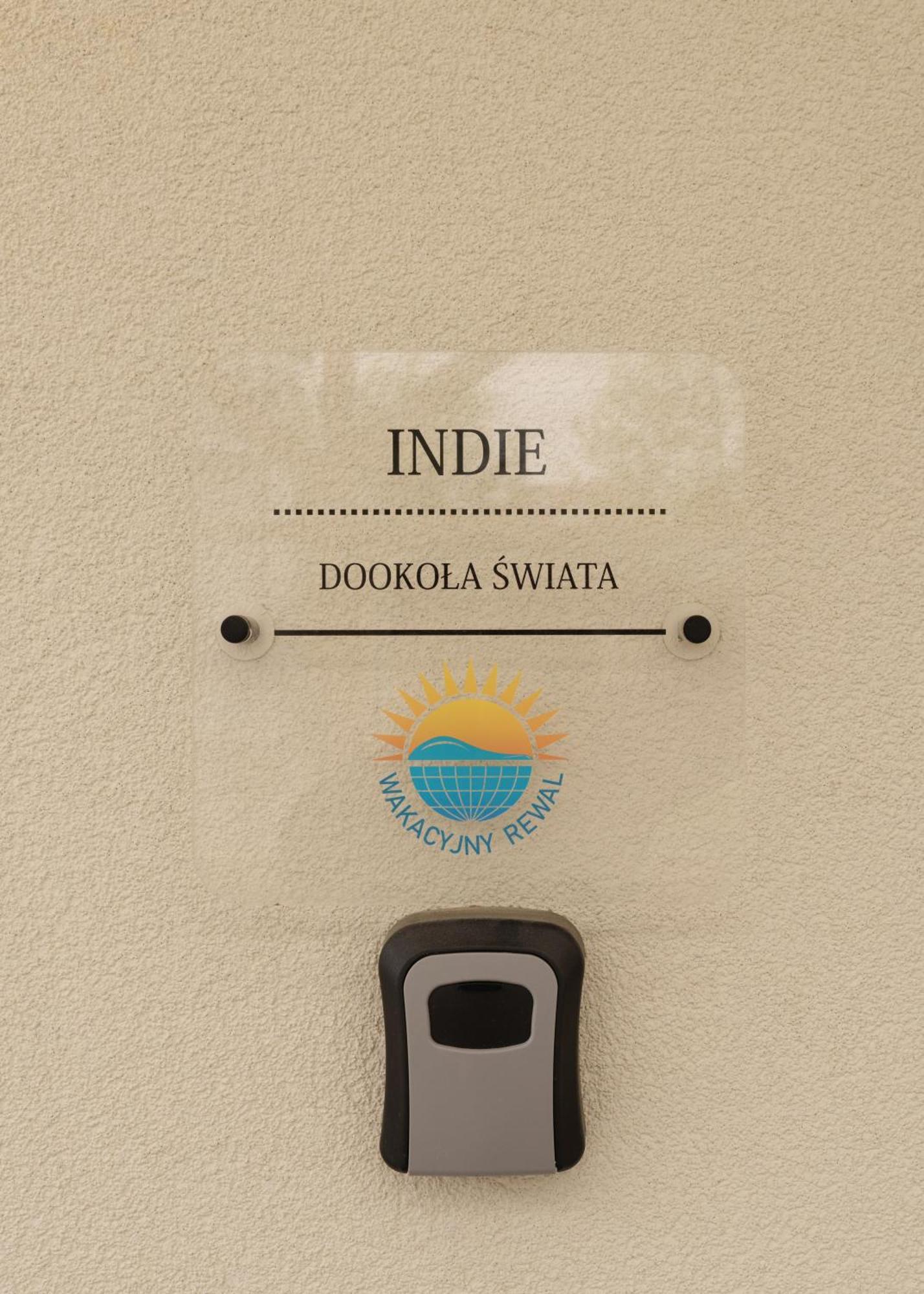 Wakacyjny / Dookola Swiata * Rewal
